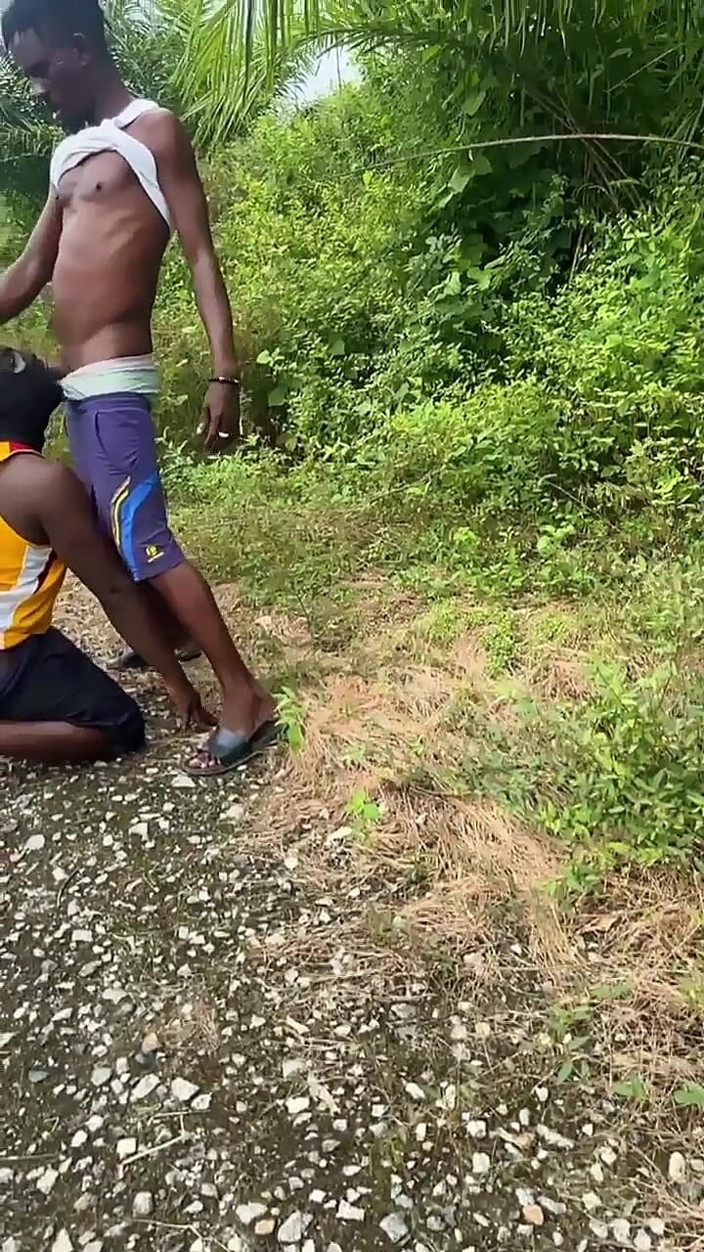 BLACKSHOOTERR: Outdoor Fucking My Chubby Friend