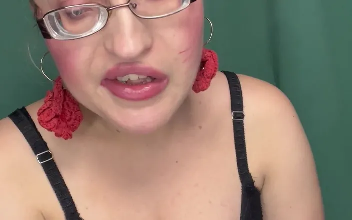 FinDom Goaldigger: Bubble Gum Bigger in Big Eyeglasses Part 2