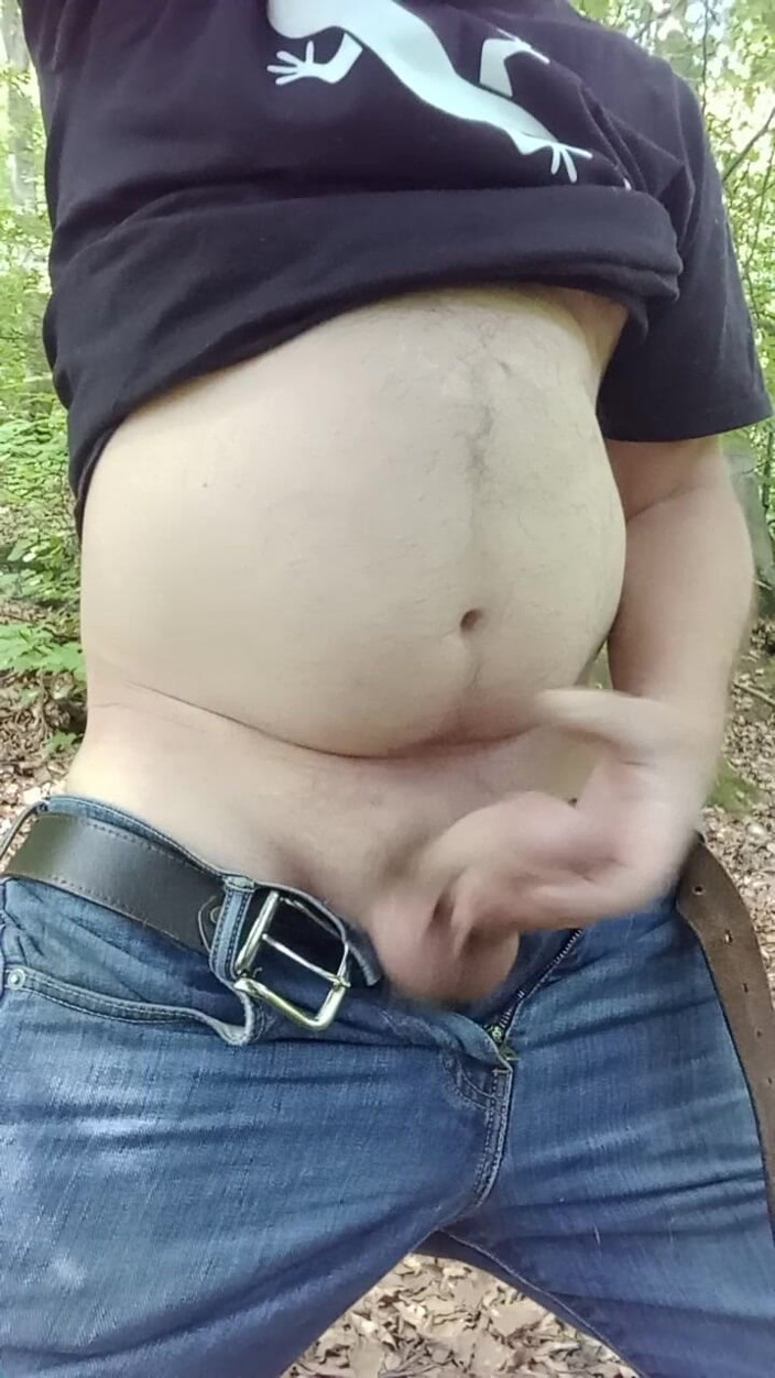 rastyo75: Masturbasi ekspres di hutan