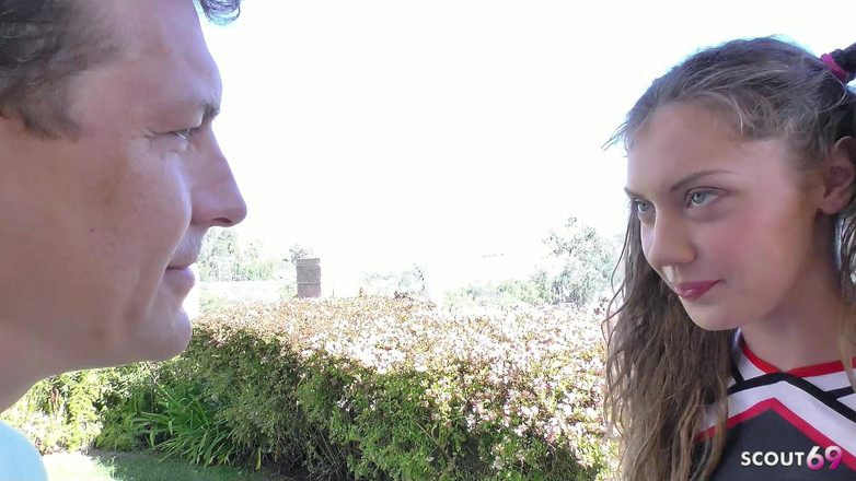 Full porn collection: Quarterback Fucks Horny Skinny Cheerleader Teen Elena After Training