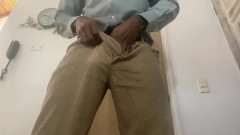 Big black cock BBCee: Žádost fanouška čůrání na moje kalhoty