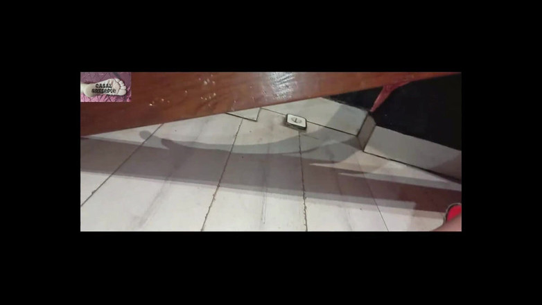 Rita Perutzi: Nohy Rity Perutzi 12