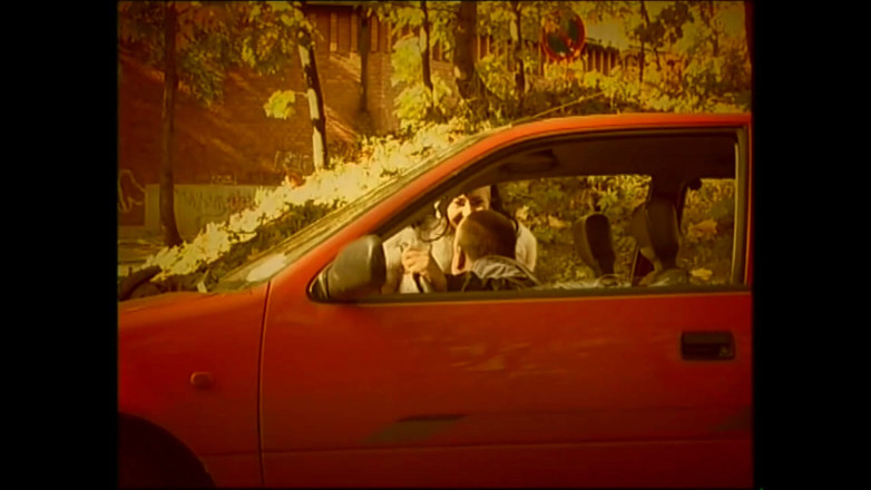 MCG Empire: 来自来世的挑衅性存在