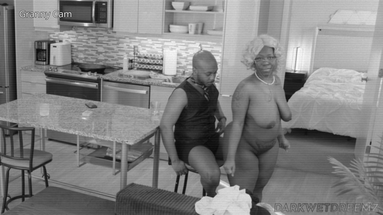Dark Wet Dreemz: Caught Granny Fuckin My Man... Again!!