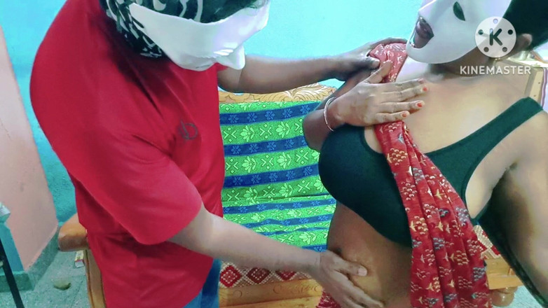 Sweethoneybgl: desi larke dvara parosi aanti ki hot naabhi hani ke...