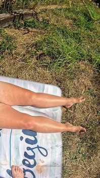 Plajă în pielea goală. Vreau cu adevărat să-i încurajeze pe alții să meargă în afara și să se bucure de viața reală