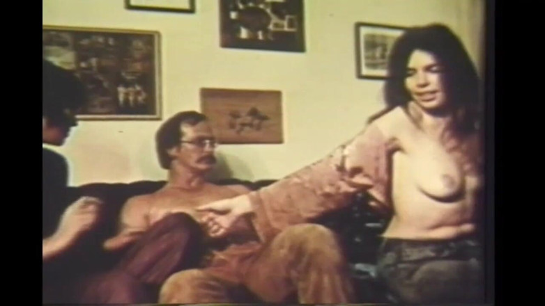 Vintage Usa: Hippies with Hairy Pussy Hitchhiking Fucked at Home