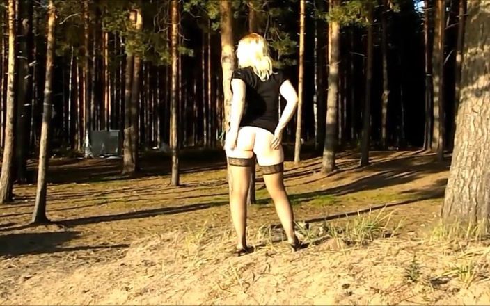 Lady Rose pee pee: Ragazza divertente - pioggia dorata 6.