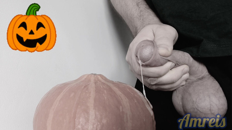 Amreis: हैप्पी कमिंग हैलोवीन!