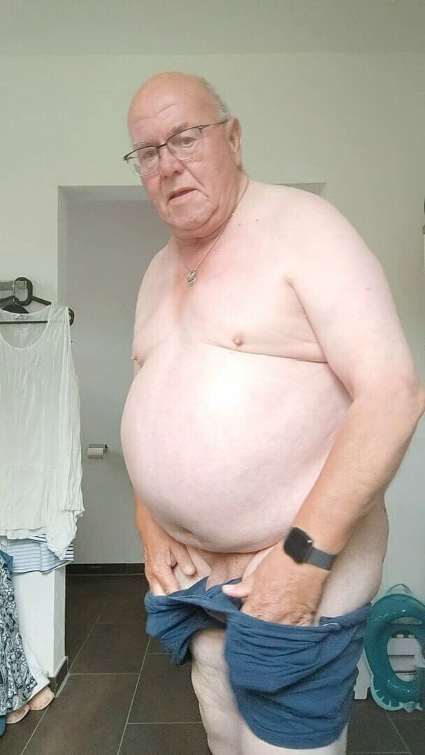 Karlchengeil: Небольшая игра перед сном