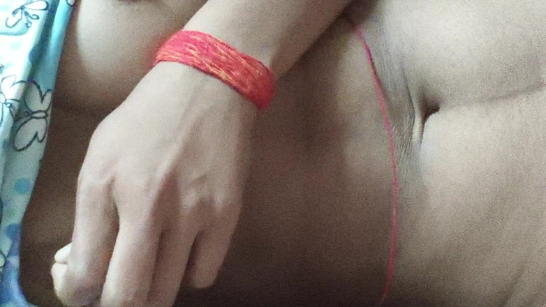 Moma: सेक्सी वीडियो