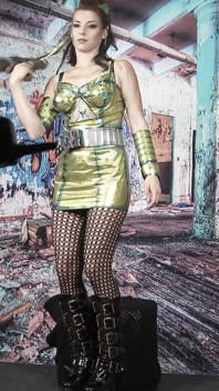 Victoria Daniels - 405 - fotoshoot backstage