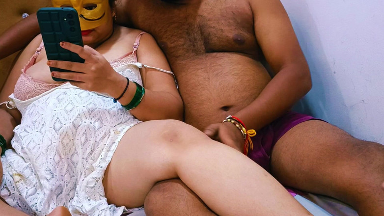 Catchybusty: Construire une relation forte et positive avec une demi-sœur demande...