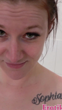 Mollige Deutsche Amateurin Auf Der Toilette Gefickt