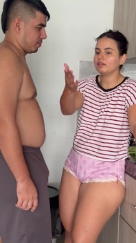 Ibu Tiri Pantat Besar Saya Memiliki Ramuan Rahasia Untuk Membuat Janggut Saya Tumbuh