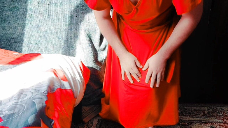 Kitty_Cross: Shemale s velkým zadem podvádí v soukromém pokoji Roztomilá Ladyboy