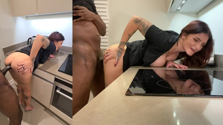 Adreena Winters: Split Screen Cream!