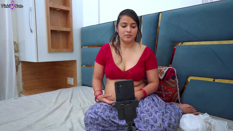 pinki_cute: Hotwife, appel vidéo, sexe - Pati ke dost se chudvaya, le...