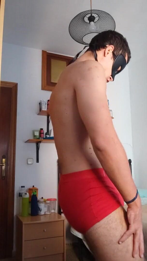 adrian555_sd: Erotic dance boy . Adrian555