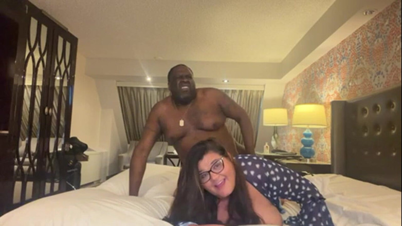 D starr entertainment: Miluji Raven Belle!