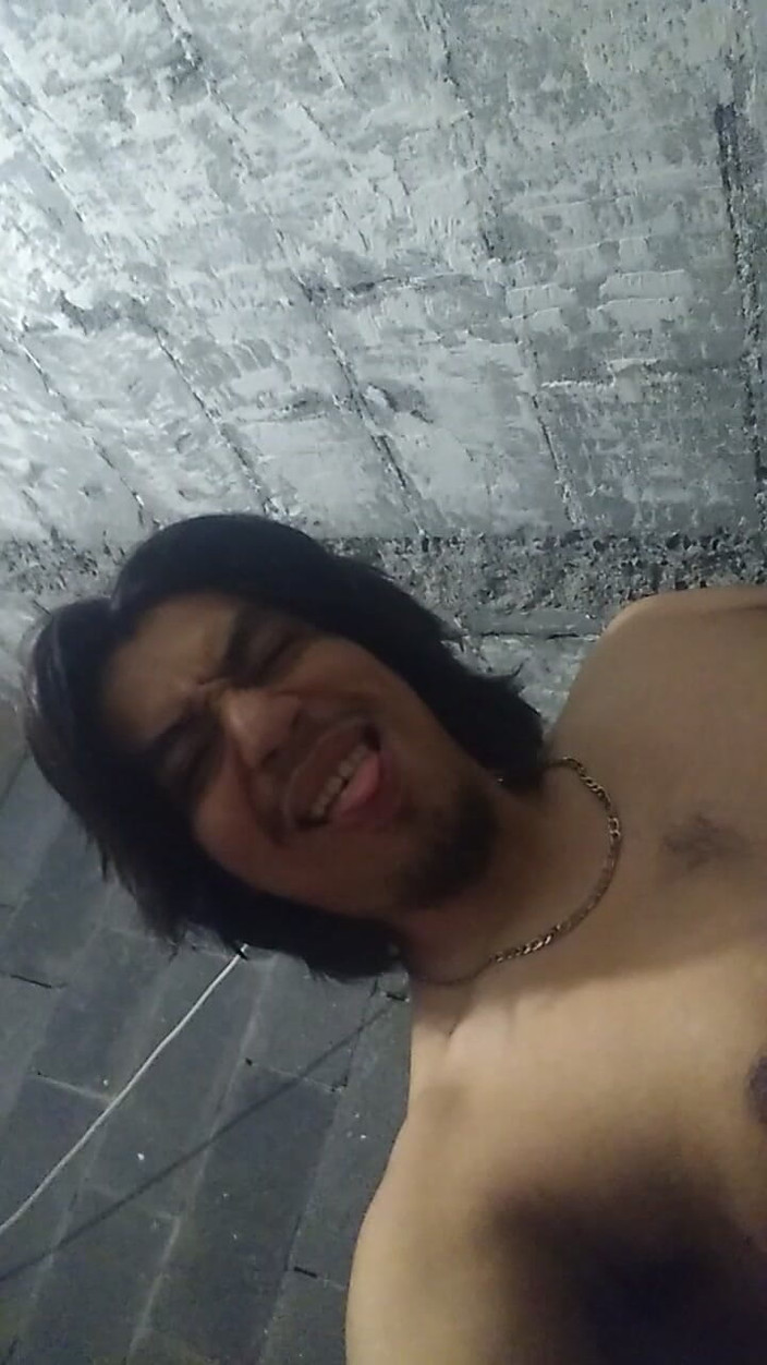 AlexAlejandro13: Чоловіки голі в душі