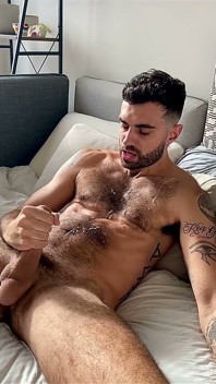 Bigboi_eli Solo Jerking & Huge Cumshot