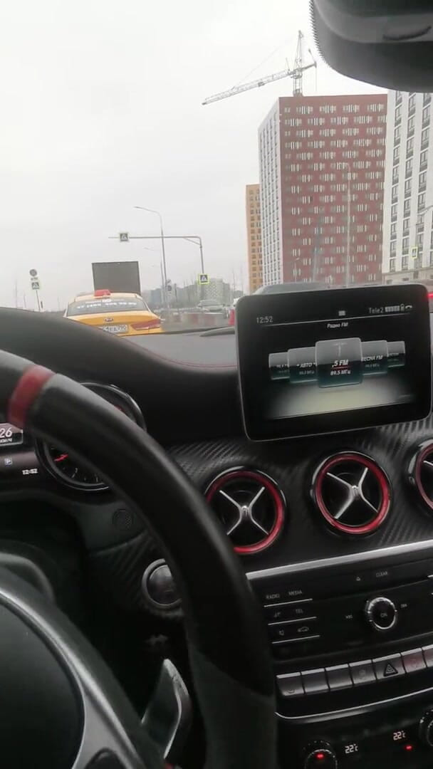 Ghomestory: Fodida na boca no carro!