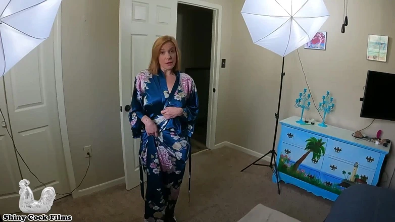 Jane Cane: सौतेली मम्मी सौतेले बेटे के लिए नग्न हो जाती है - jane cane, चमकदार लंड फिल्माता है