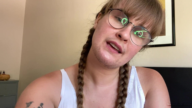 Brooke Casey: 毛深いASMR:ブルック・ケーシーによるオナニーの励まし