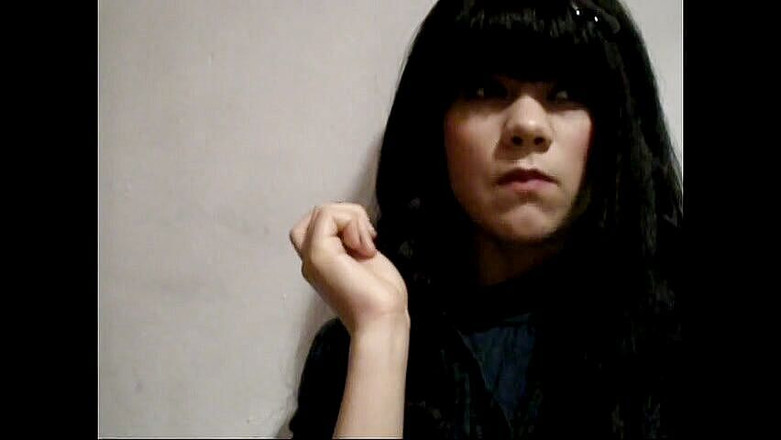 Solo Austria: Lea kamerada yiyor