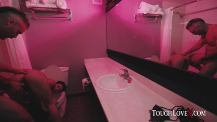 ToughLoveX: TOUGHLOVEX Brooklyn Gray ได้รับการเย็ดแบบ Toughlove