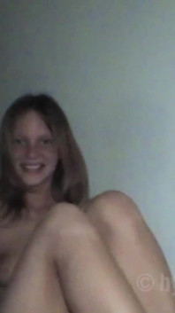 Diciottenne teen piscio fica squirting