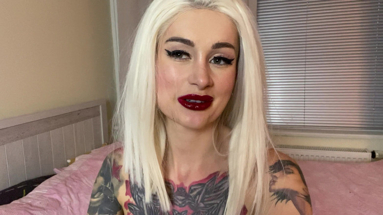Flame Jade: Verklig orgasm från röda läppar blond slampa