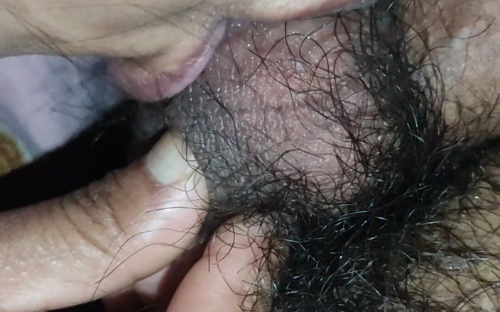 X69: Leidenschaftlicher behaarten blowjob