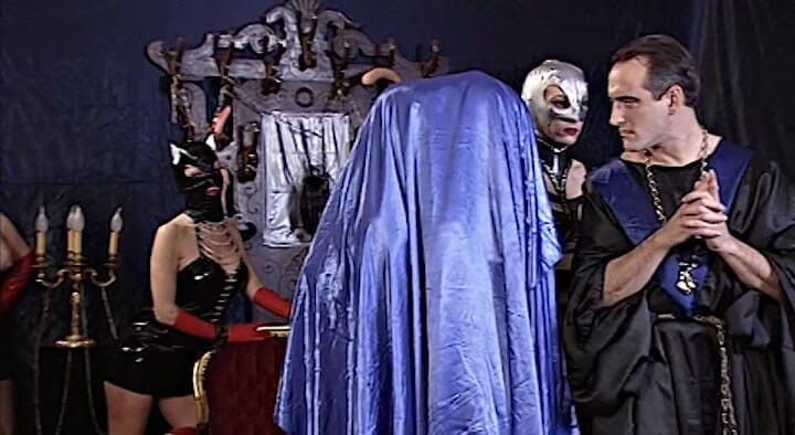 Porno Cloud: Piercing otroci privat.