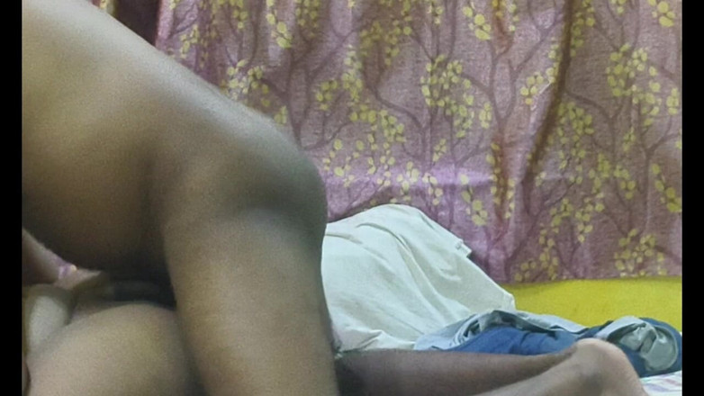 Angelmona: Kolkata Hotel Sex with Girlfriend Angel Mona