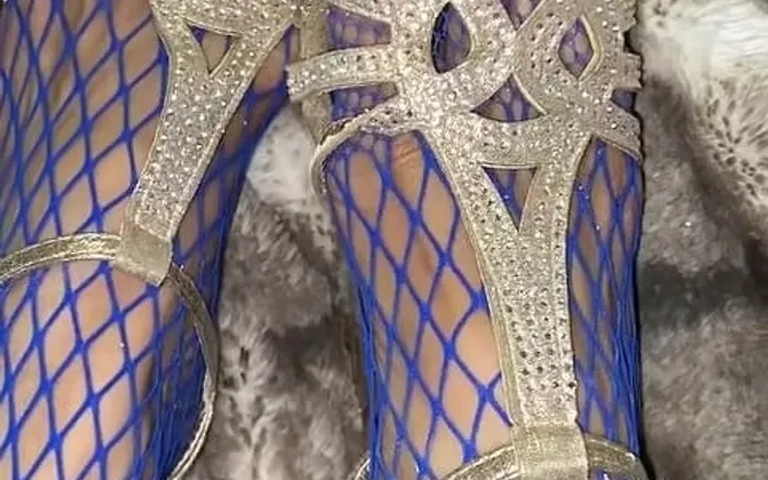 Naelor: Melove's Compilation of Fishnet in High Heels