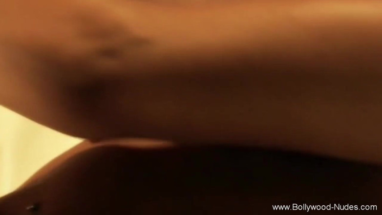 Bollywood Nudes: Erkekleri bu şekilde baştan çıkarmayı öğreniyor