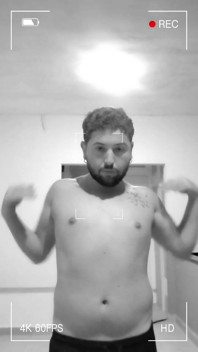 Quase Fui Pego Mijando No Banheiro Publico