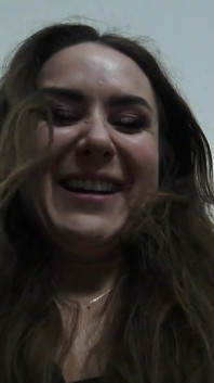 Maricas prostituta treinando em primeiro plano