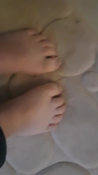 Faith's Feet Fetish: Faith's feet fetish - taking my socks off after a long...