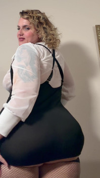 How Does My Ass Look?