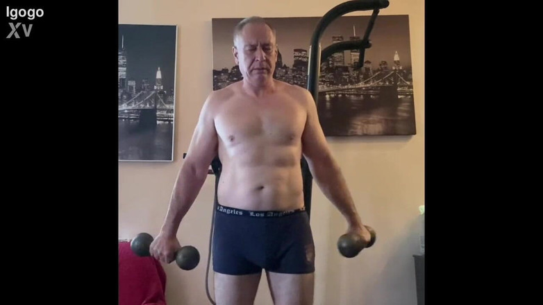 Alex Art: Pumpuji ruce