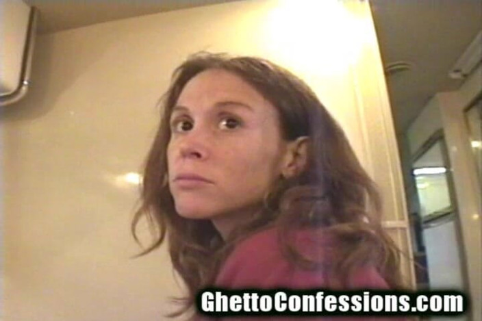 Ghetto Confessions: Bunda fodida grávida prostituta anal em trailer chupa bom pau...