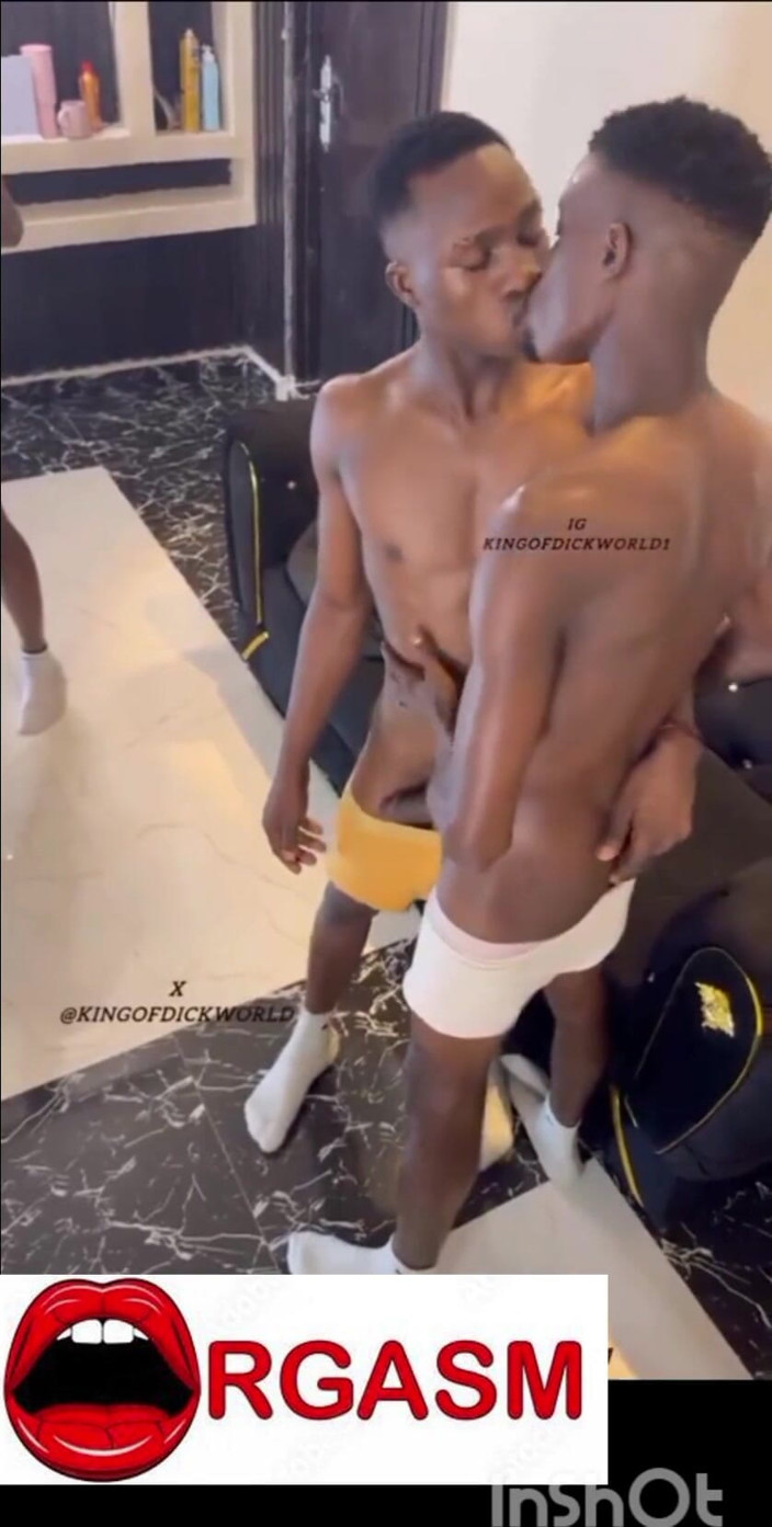 Sweetass132: Wspaniały seks wśród chłopców