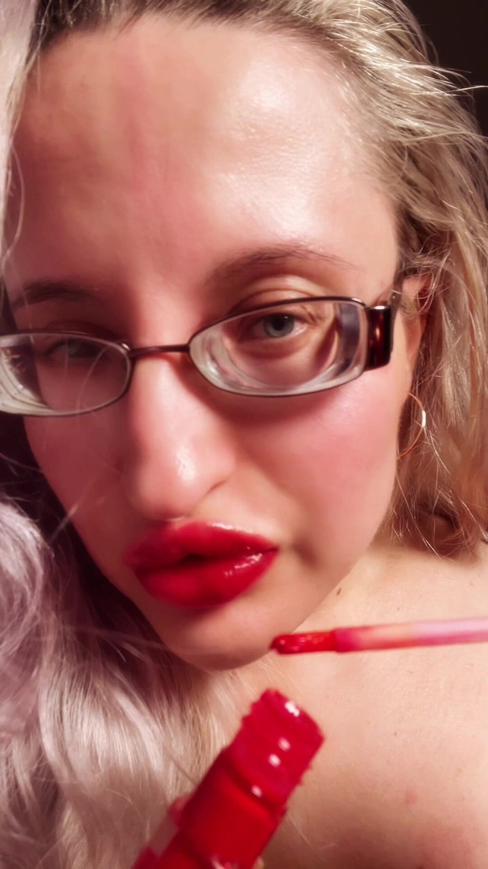 FinDom Goaldigger: Lèvres parfaites, rouge à lèvres, rouge à lèvres brillante, fétiche, findom, dépendance...