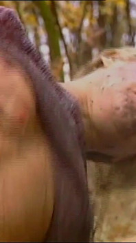 Nadržená milf děvka má sex s velkým ptákem na Muddy Place