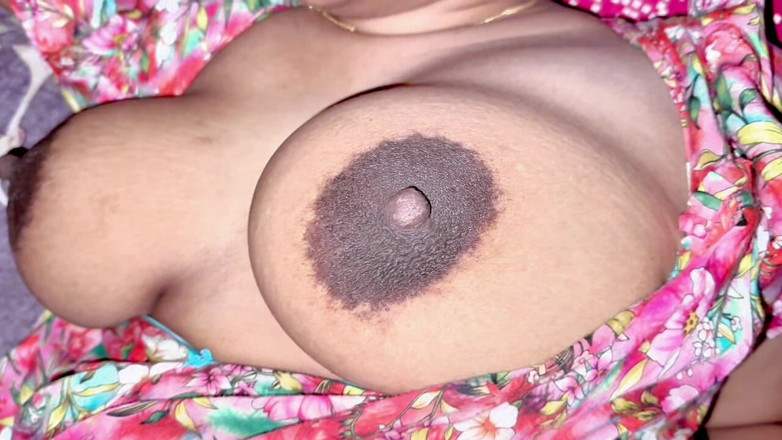 HOT_RUHI002: La moglie del villaggio scopa duro video su video di...