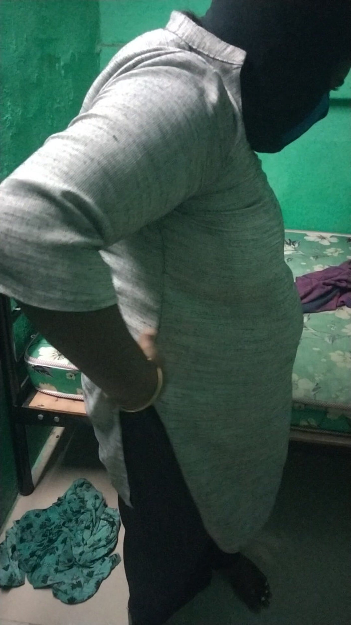 Tamil lesbian: Šaty s rajcovním sexem