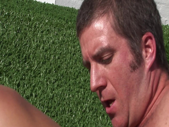 DARVASEX: 渴望熟女场景-3 丰满的金发和黑发熟女三人行